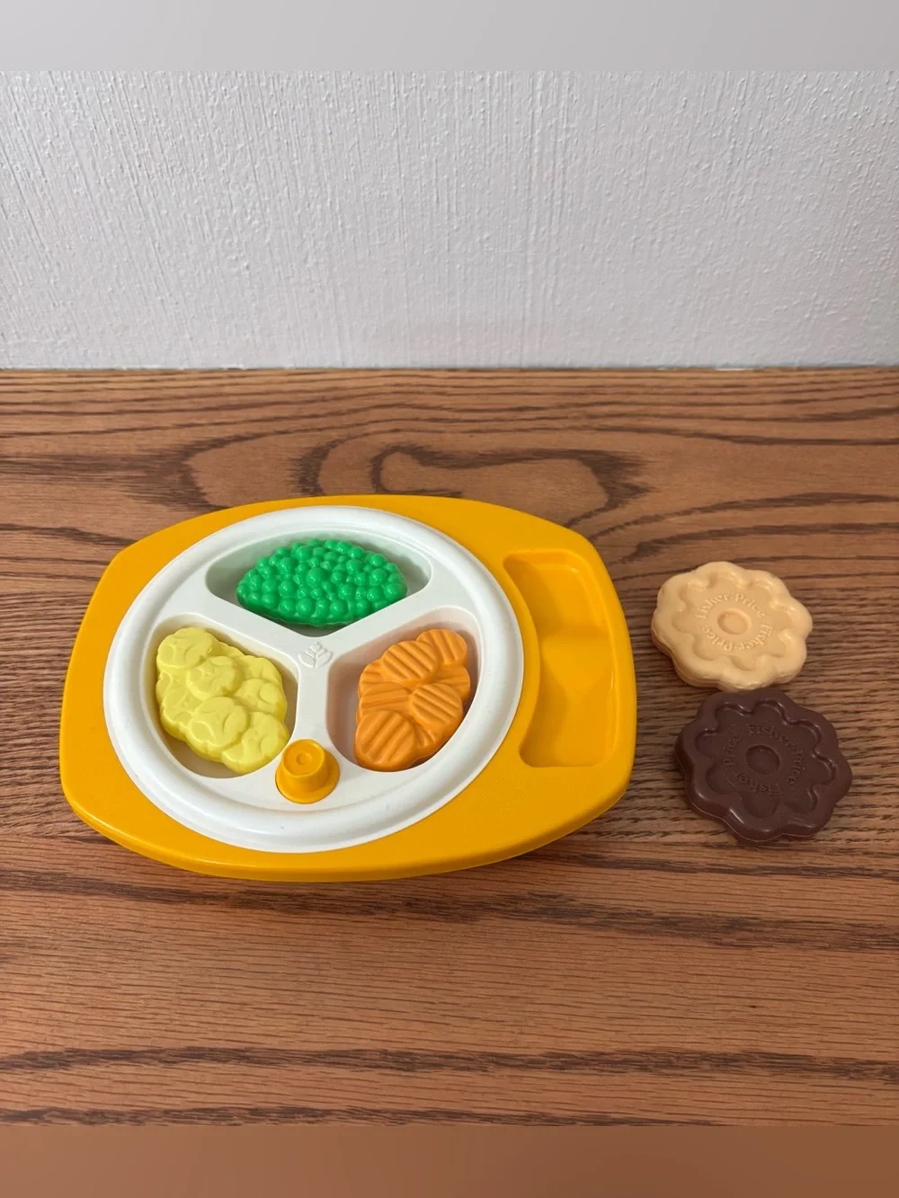 Vintage Fisher Price 2150 Fun With Food Baby's Mealtime Playset Incomplete 1986